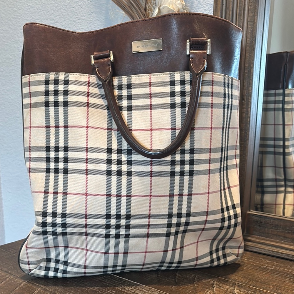 Burberry Checkered Canvas‎ Tote with Brown Accents